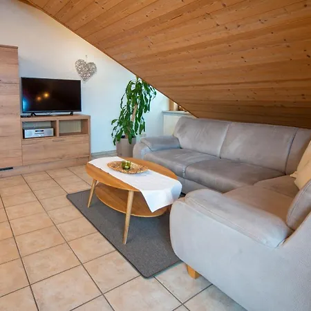 Haußmann Apartment *