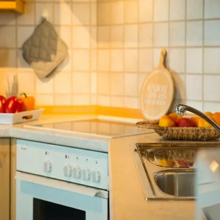 Haußmann Apartment *